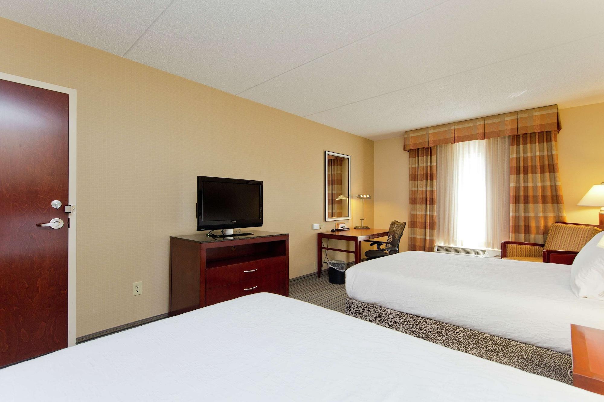 Hilton Garden Inn Winchester Exterior photo